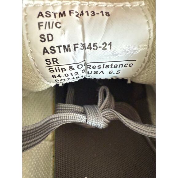 Puma Grey and White Suede Sneakers Women’s size 6.5 Men’s size 5 - Picture 4 of 6